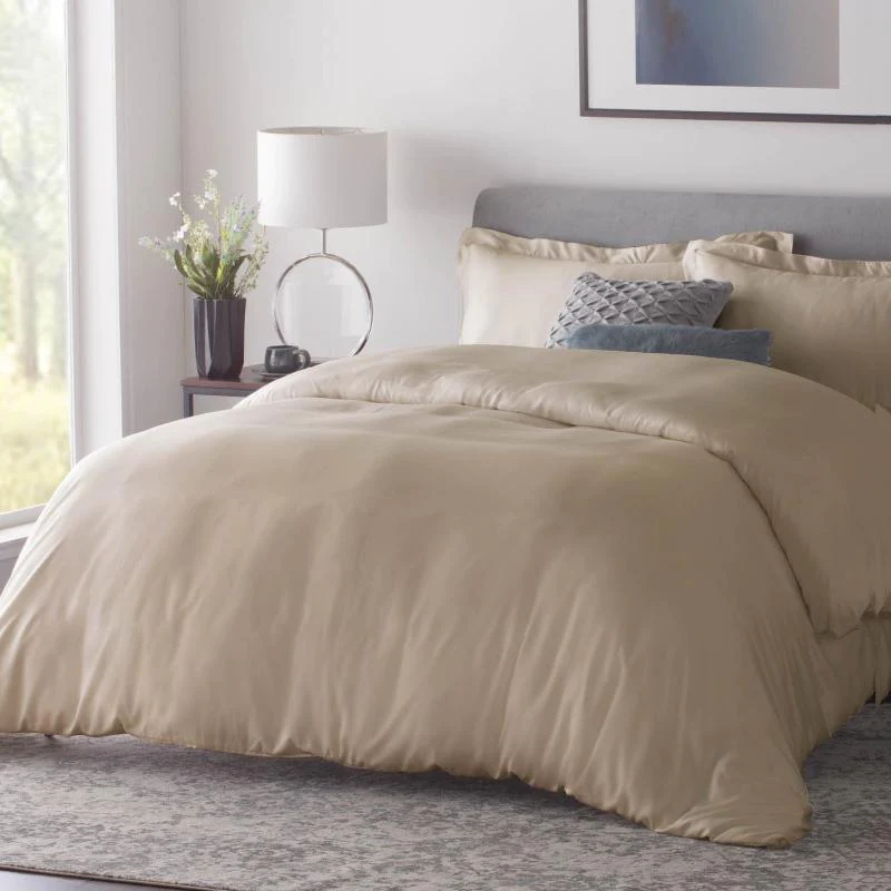 How To Keep Comforter From Sliding Off The Bed – Organic Textiles